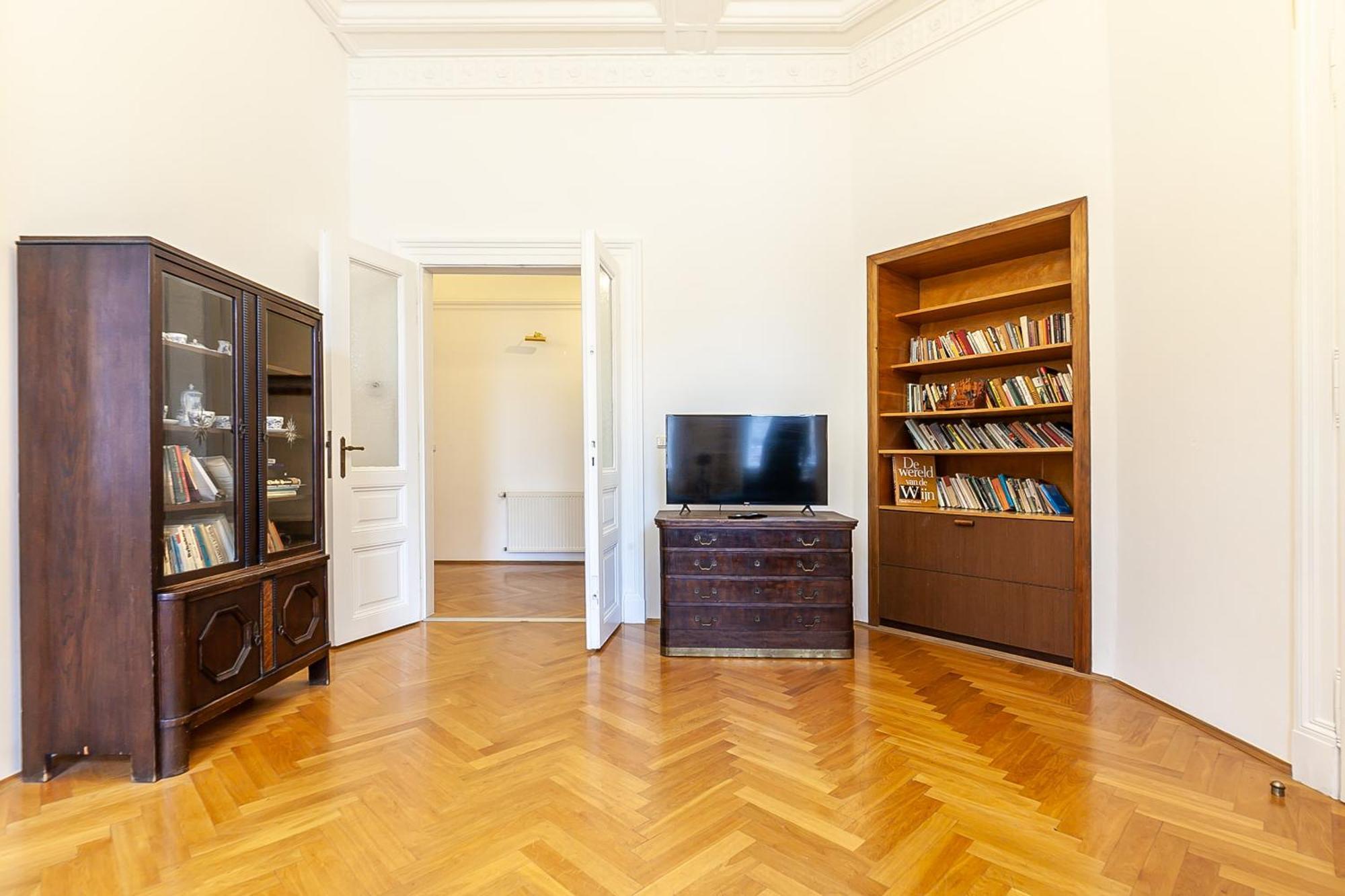 Royal Apartment By Charles Bridge View Of Saint Nicholas Church ปราก ภายนอก รูปภาพ